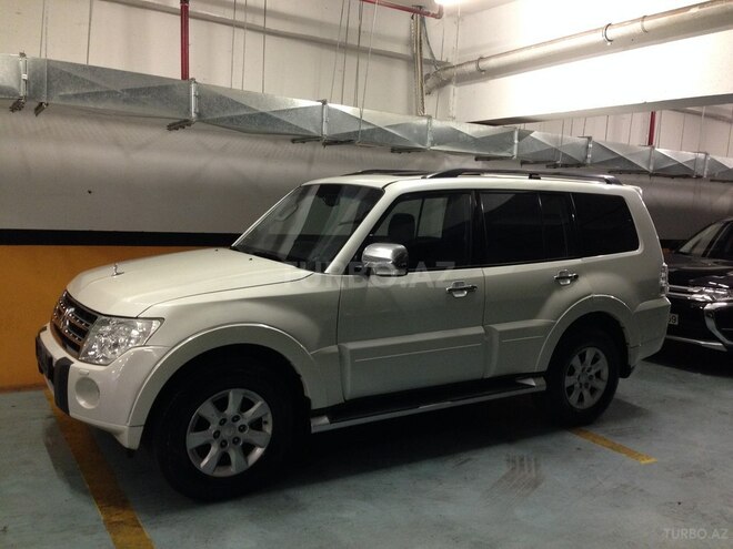 Mitsubishi Pajero 2011, 84,000 km - 3.5 l - Bakı