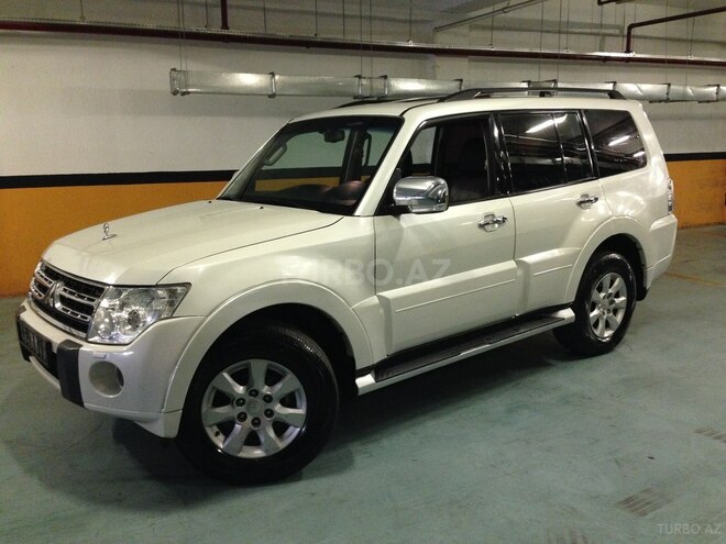 Mitsubishi Pajero 2011, 84,000 km - 3.5 l - Bakı