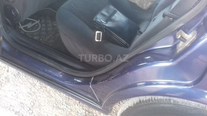Opel Vectra 1995, 561,900 km - 1.8 l - Sumqayıt