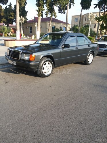 Mercedes 190 1990, 192,000 km - 2.0 l - Bərdə