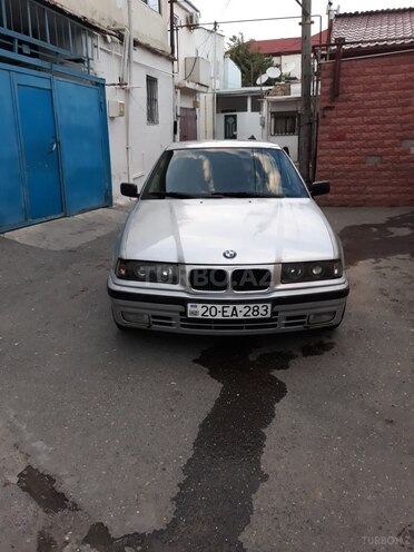 BMW 318 1992, 593,105 km - 1.8 l - Bakı