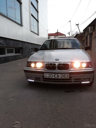 BMW 318 1992, 593,105 km - 1.8 l - Bakı
