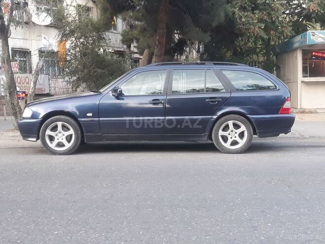 Mercedes C 180 2000, 215,235 km - 1.8 л - Bakı