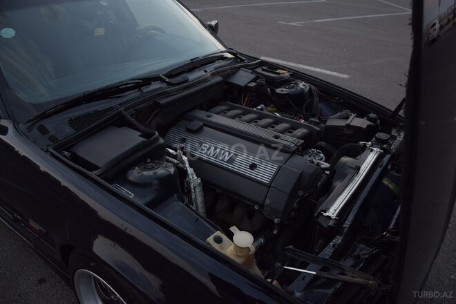 BMW 520 1994, 490,000 km - 2.0 л - Xırdalan