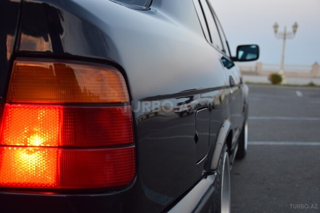 BMW 520 1994, 490,000 km - 2.0 л - Xırdalan