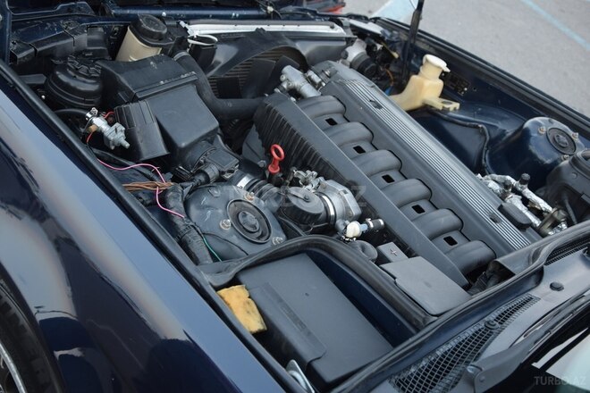 BMW 520 1994, 490,000 km - 2.0 л - Xırdalan