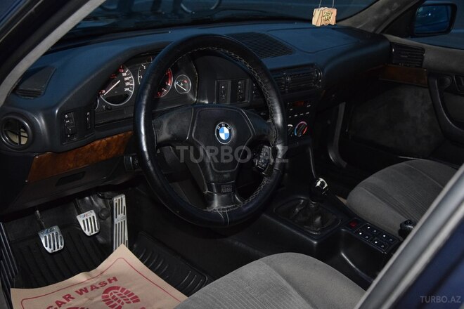 BMW 520 1994, 490,000 km - 2.0 л - Xırdalan