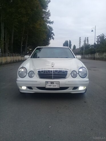Mercedes E 320 2001, 328,000 km - 3.2 l - İsmayıllı