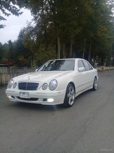 Mercedes E 320 2001, 328,000 km - 3.2 l - İsmayıllı