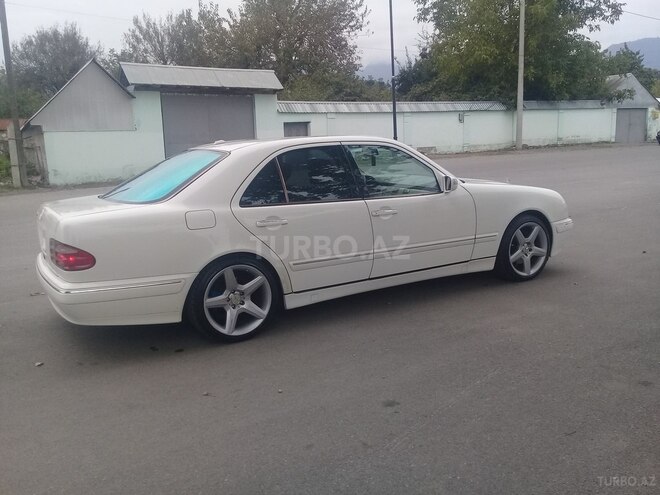 Mercedes E 320 2001, 328,000 km - 3.2 l - İsmayıllı
