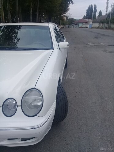 Mercedes E 320 2001, 328,000 km - 3.2 l - İsmayıllı