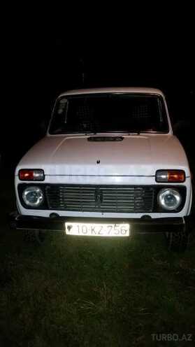 LADA (VAZ) Niva 2002, 170,000 km - 1.7 l - Quba