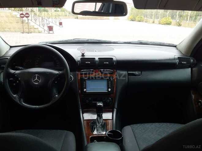 Mercedes C 240 2000, 292,000 km - 2.6 л - Şirvan