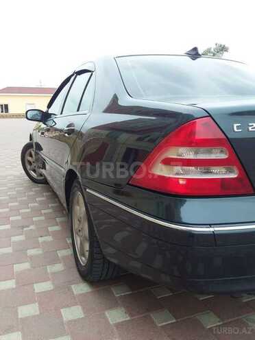 Mercedes C 240 2000, 292,000 km - 2.6 л - Şirvan
