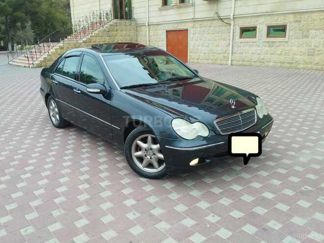 Mercedes C 240 2000, 292,000 km - 2.6 л - Şirvan