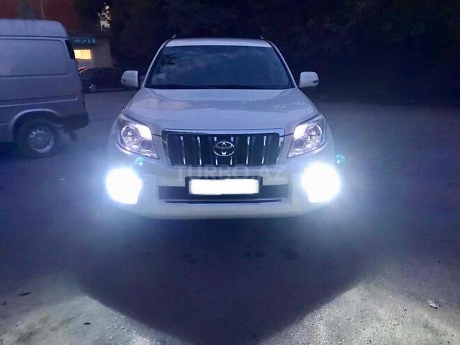 Toyota Prado 2010, 100,000 km - 2.7 l - Bakı