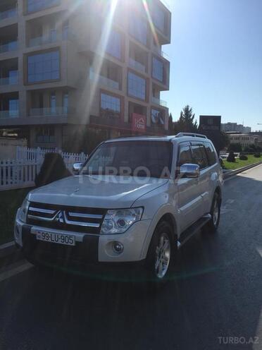 Mitsubishi Pajero 2008, 109,000 km - 3.0 l - Bakı