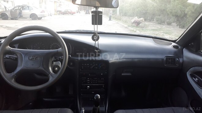 Hyundai Sonata 1998, 207,000 km - 2.0 l - Şirvan