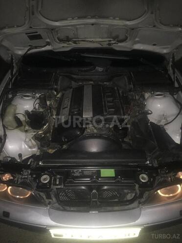 BMW 525 2001, 345,000 km - 2.5 л - Bakı