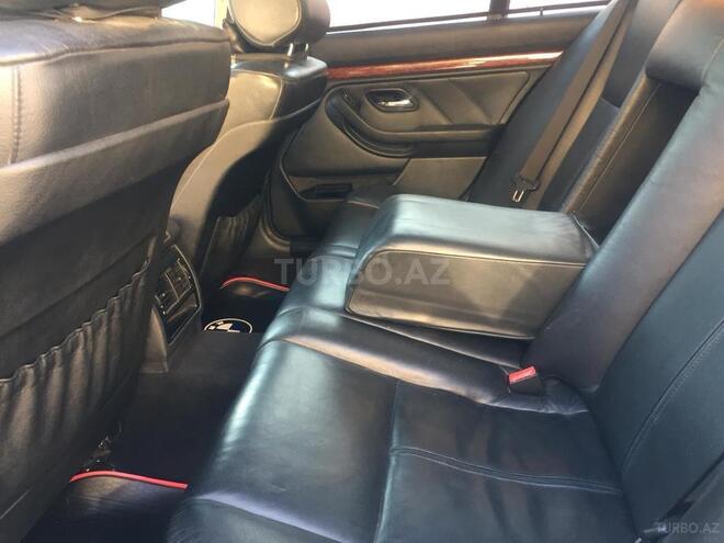 BMW 525 2001, 345,000 km - 2.5 л - Bakı