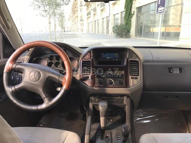 Mitsubishi Pajero 2003, 170,000 km - 3.0 l - Bakı