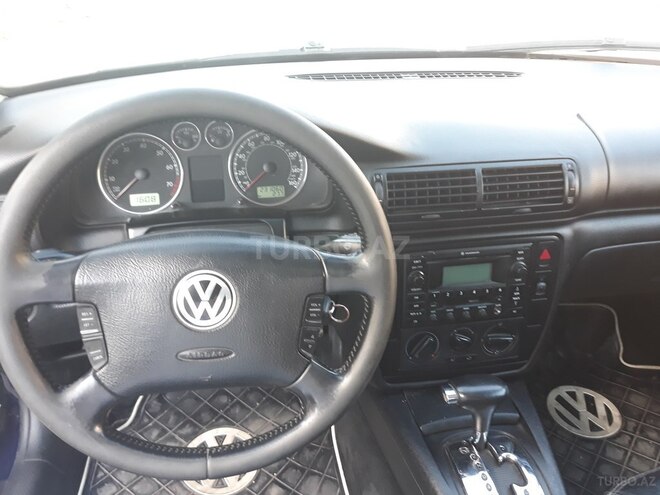 Volkswagen Passat 2002, 228,000 km - 1.8 l - Bakı