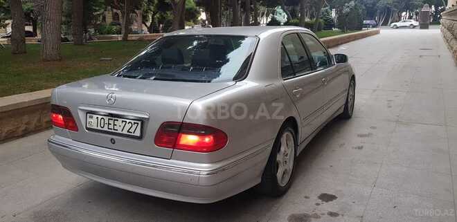 Mercedes E 280 2000, 203,000 km - 2.8 l - Bakı