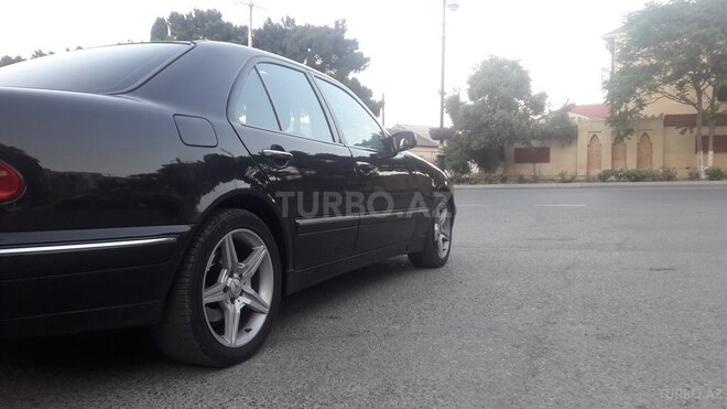 Mercedes E 270 2000, 308,000 km - 2.7 l - Bakı