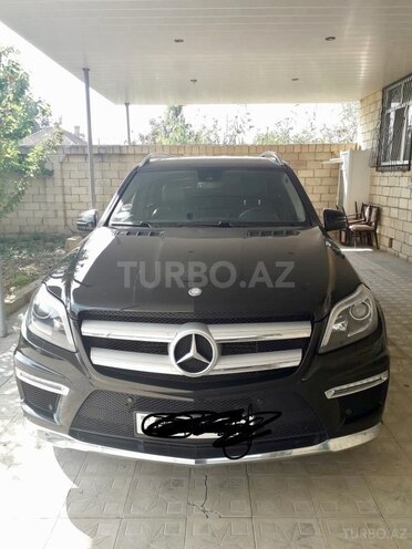 Mercedes GL 350 2014, 80,833 km - 0.3 l - Salyan