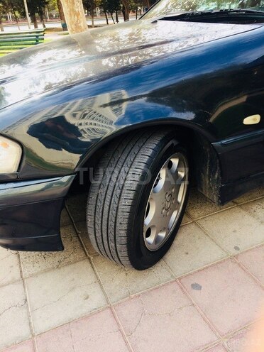 Mercedes C 200 1997, 300,000 km - 2.0 l - Bakı