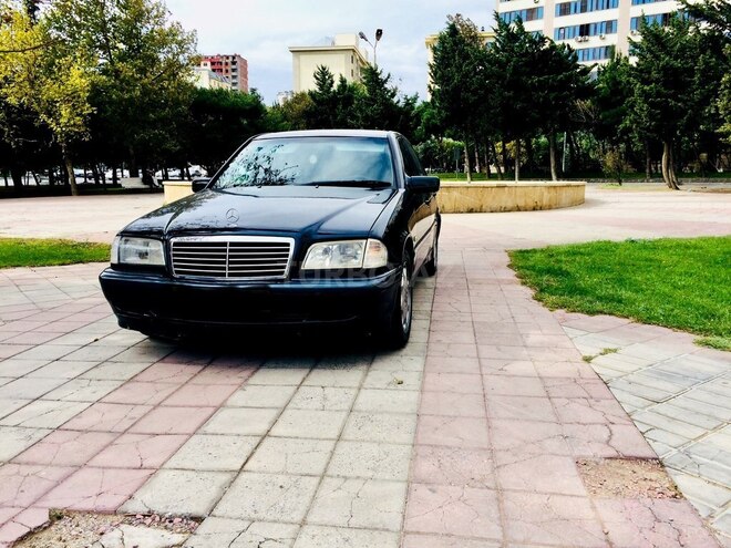 Mercedes C 200 1997, 300,000 km - 2.0 l - Bakı