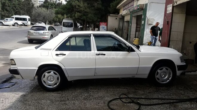 Mercedes 190 1991, 265,000 km - 2.0 л - Bakı