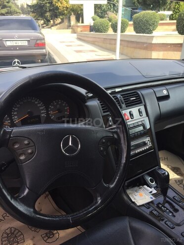 Mercedes E 320 2000, 1,700 km - 3.2 l - Bakı