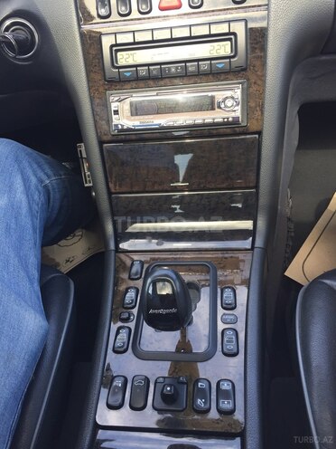 Mercedes E 320 2000, 1,700 km - 3.2 l - Bakı