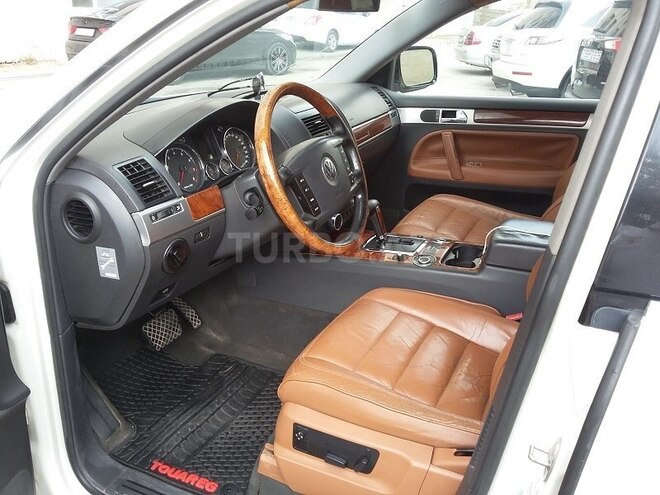 Volkswagen Touareg 2007, 268,200 km - 3.2 л - Bakı