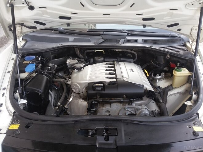 Volkswagen Touareg 2007, 268,200 km - 3.2 л - Bakı