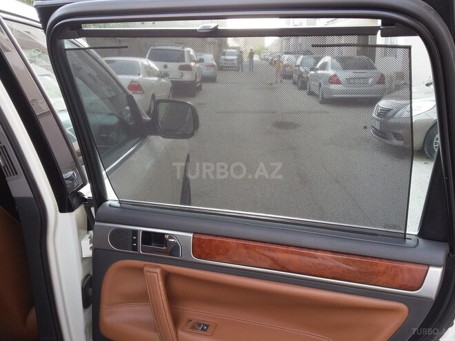 Volkswagen Touareg 2007, 268,200 km - 3.2 л - Bakı