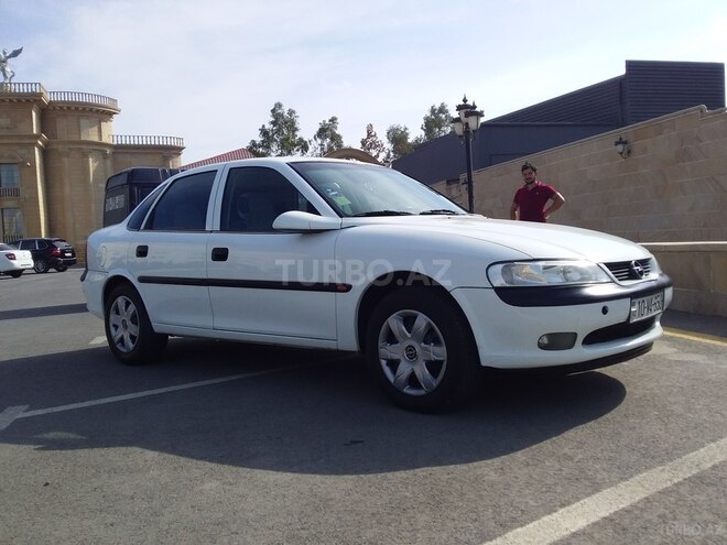 Opel Vectra 1998, 337,000 km - 1.8 l - Bakı
