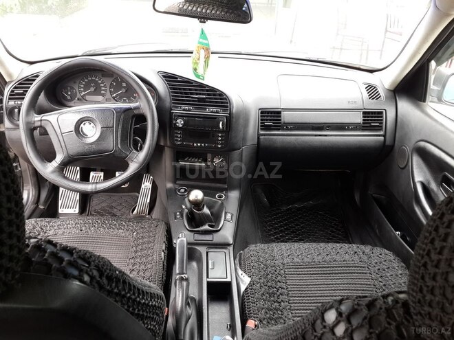 BMW 320 1994, 260,000 km - 2.0 л - Gəncə