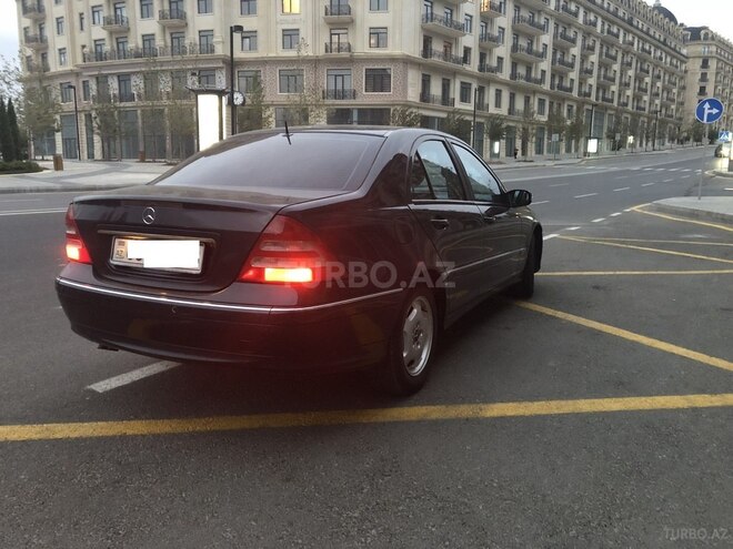 Mercedes C 200 2002, 210,000 km - 0.2 l - Bakı