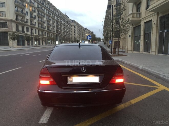 Mercedes C 200 2002, 210,000 km - 0.2 l - Bakı