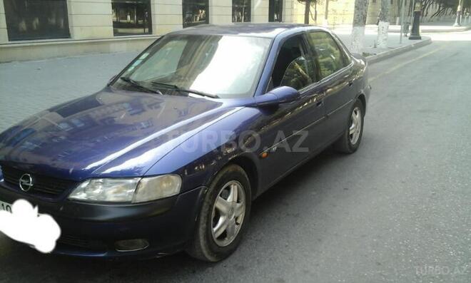 Opel Vectra 1996, 157,000 km - 2.0 l - Sumqayıt