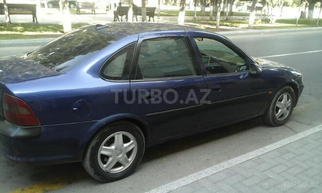 Opel Vectra 1996, 157,000 km - 2.0 l - Sumqayıt