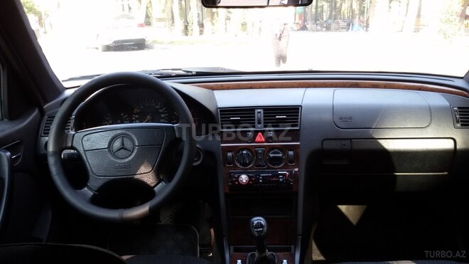 Mercedes C 220 1997, 315,000 km - 2.2 l - Bakı