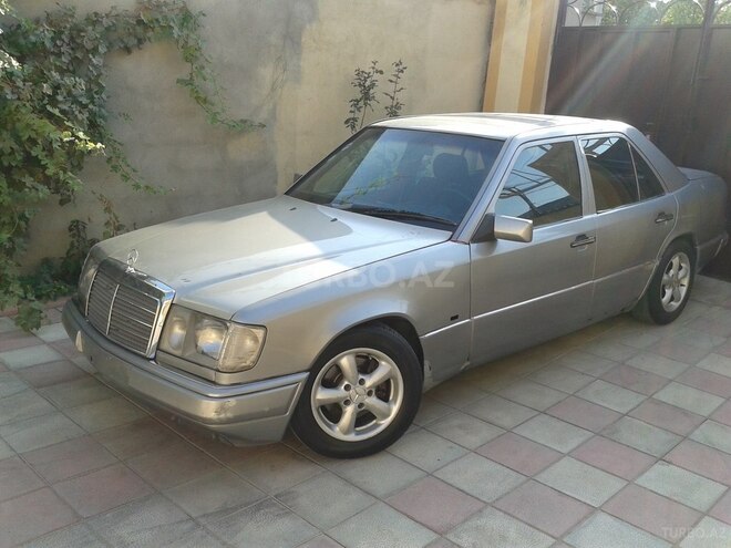 Mercedes E 230 1990, 343,197 km - 2.3 l - Sumqayıt