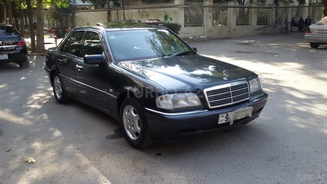 Mercedes C 220 1997, 315,000 km - 2.2 l - Bakı