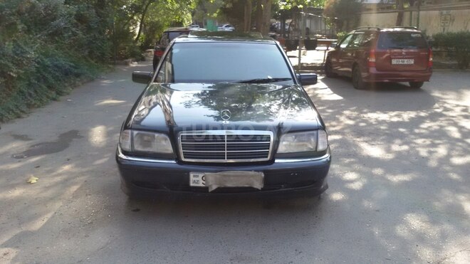 Mercedes C 220 1997, 315,000 km - 2.2 l - Bakı