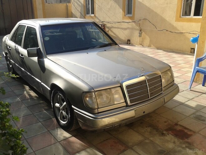 Mercedes E 230 1990, 343,197 km - 2.3 l - Sumqayıt