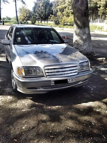 Mercedes C 230 2000, 234,000 km - 2.3 l - Ağdaş