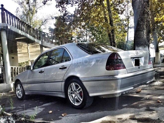 Mercedes C 230 2000, 234,000 km - 2.3 l - Ağdaş